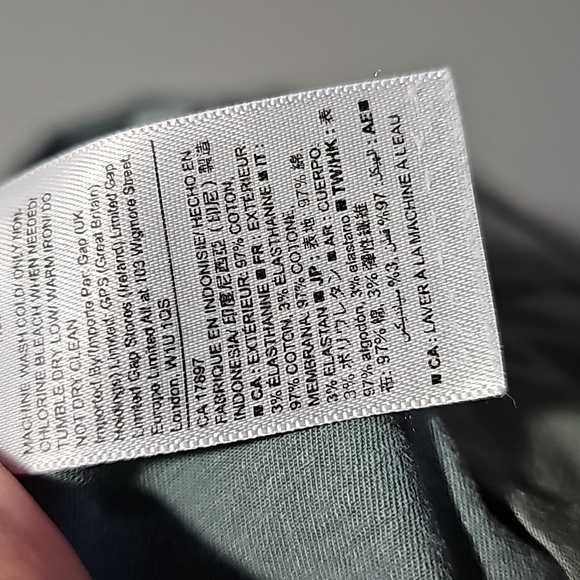 Gap size 14 girlfriend khaki shorts - Picture 7 of 7